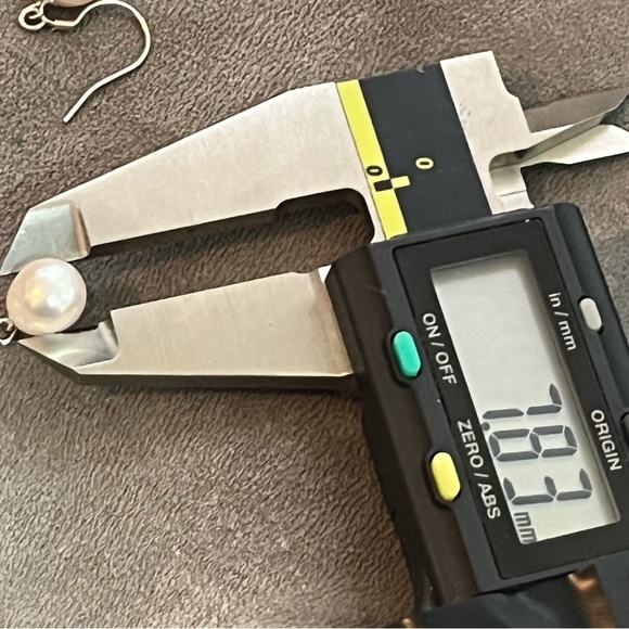 Sterling Silver Drop Freshwater Pearl Dangle Earrings - Picture 5 of 5